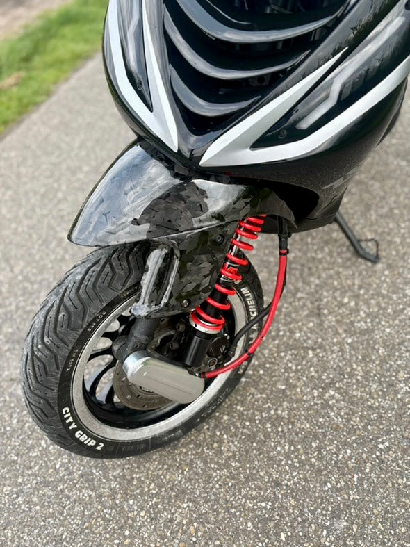 Forged carbon sp spatbord met zij kapje