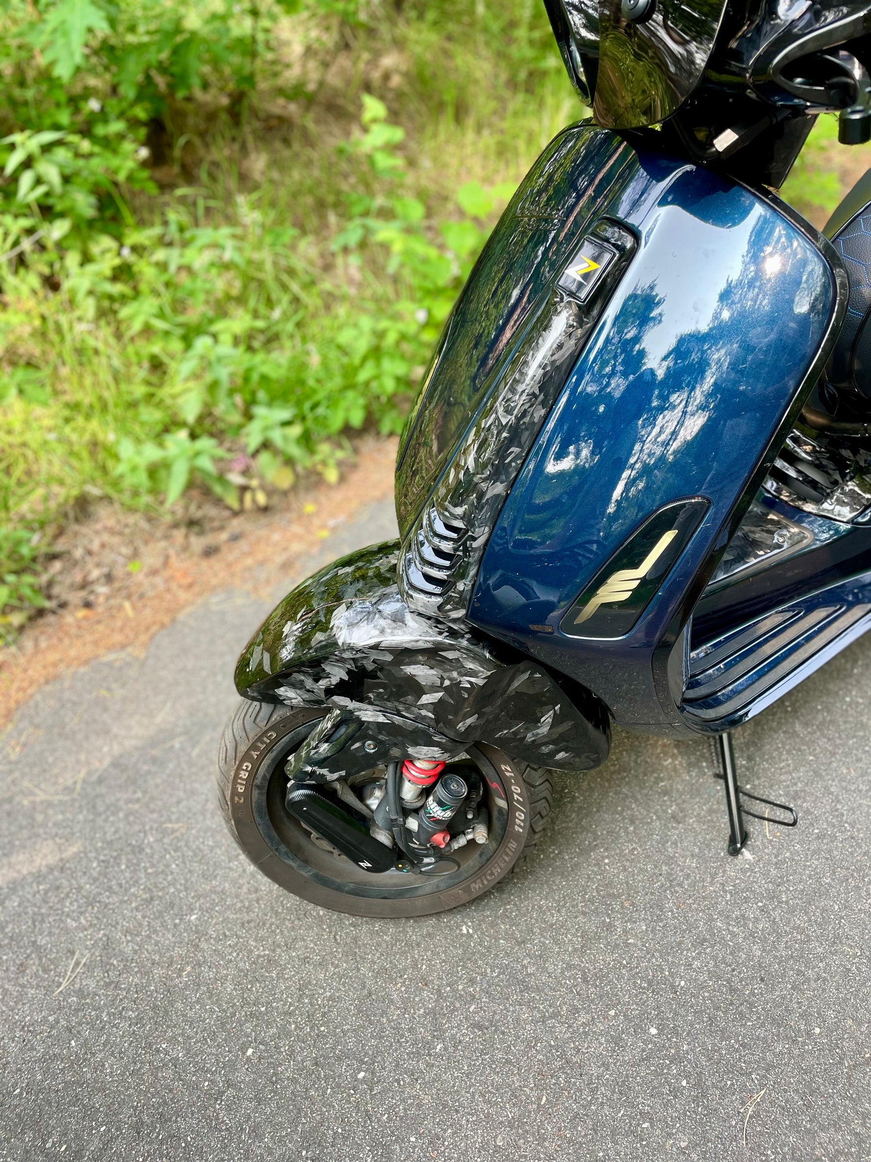 Forged carbon Vespa Sprint/Primavera