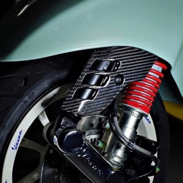 Vespa Sprint & Primavera Schokbreker Kapje Otro Geweven Carbon